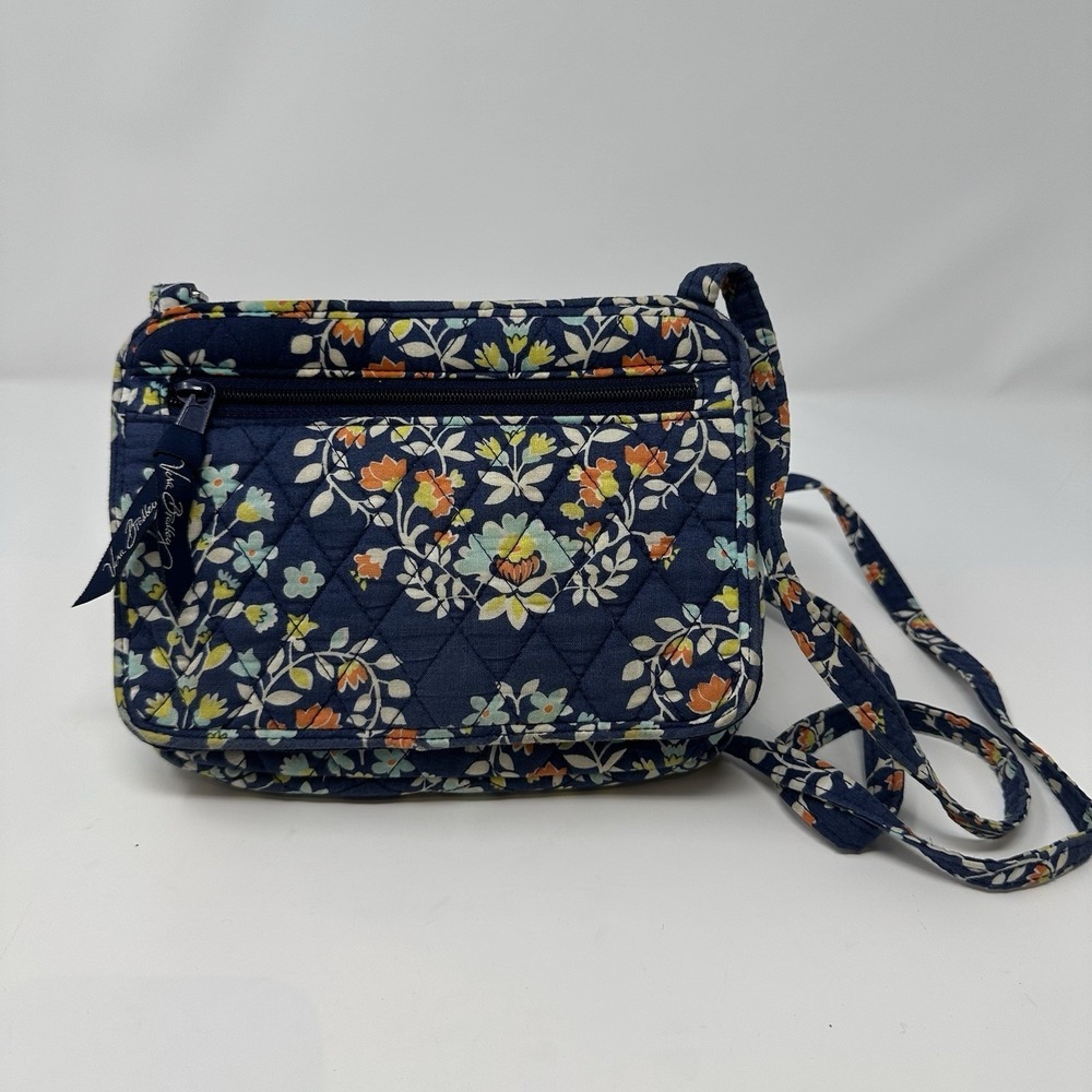 Vera Bradley Quilted Crossbody Bag Navy Floral Magnetic Closure Adjustable Strap